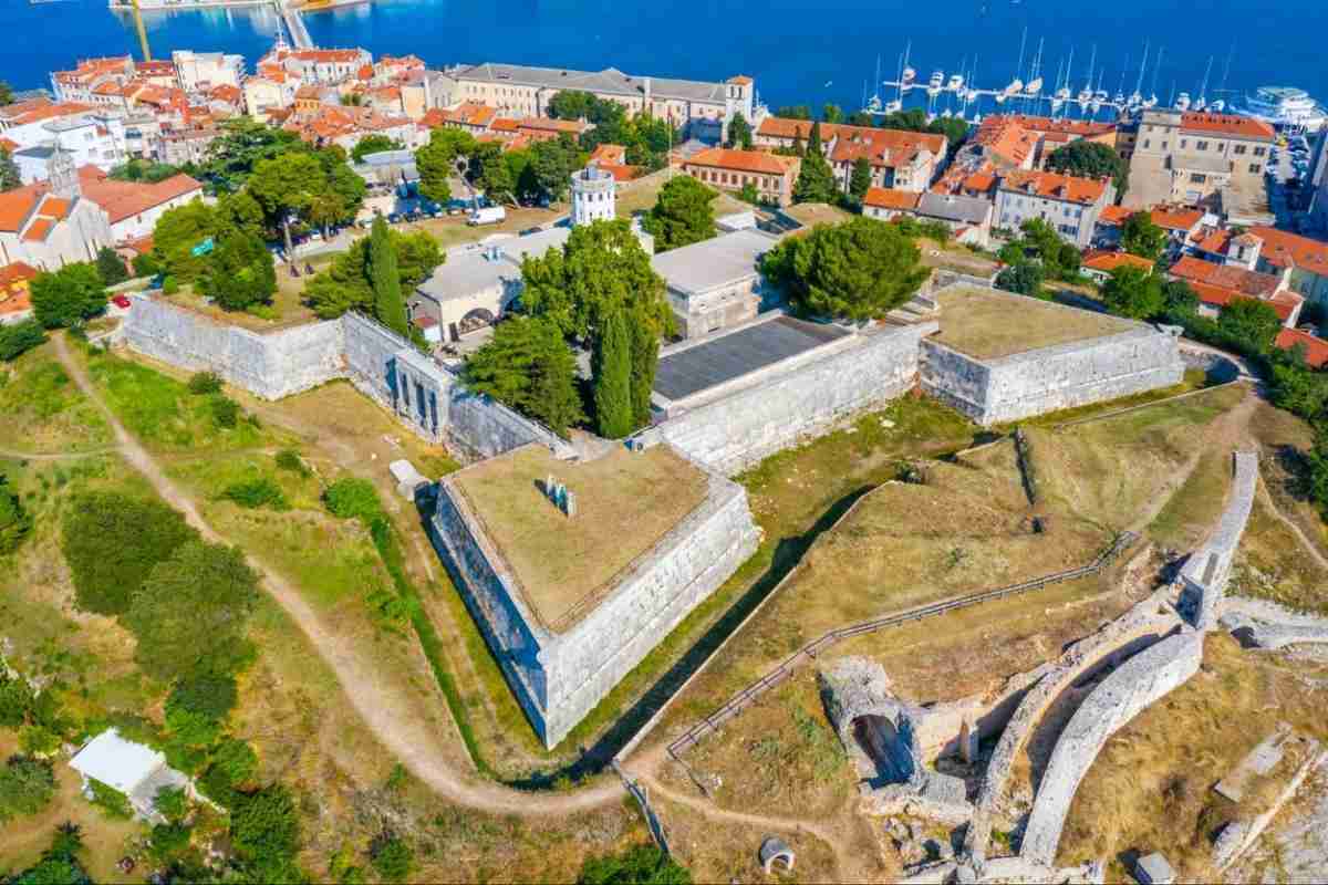 mejores recorridos gratuitos pula